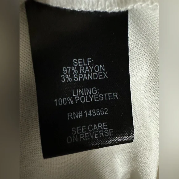 Torrid Dress Sleeveless Beige/White Challis Asymmetrical Button Front Size 2 - Picture 7 of 7